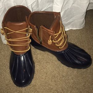 Steve Madden Duck Boots